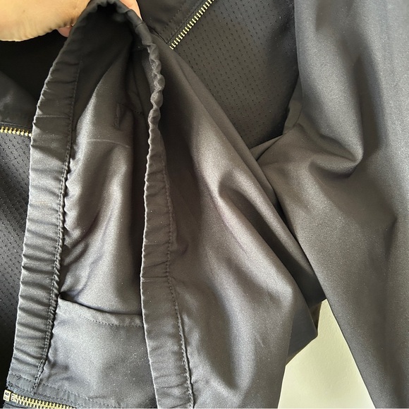 Women’s 16P Alia Spring Black Lightweight Zippered Jacket Bomber Style Pockets - Picture 13 of 13